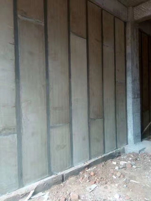 个旧轻质隔墙板与昆明华春建材 建筑砌块的革新选择