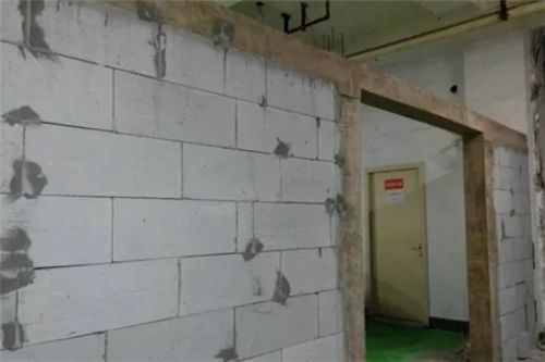 加气混凝土砌块顶部处理工艺详解 规范、方法与注意事项